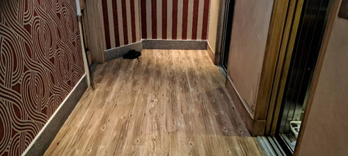 لمینت کفپوش پی وی سی